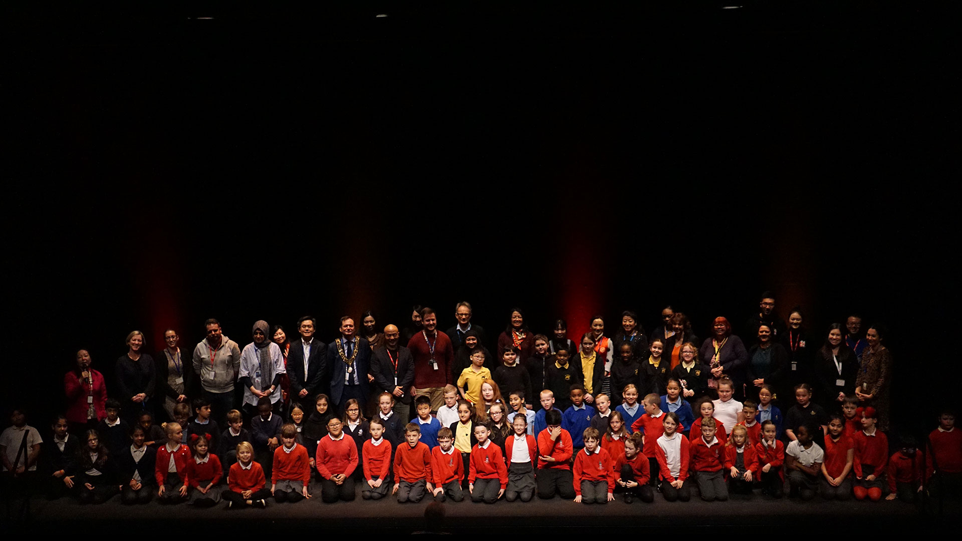 uk-shaolin-children donate